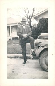 Photo of Max Dausin